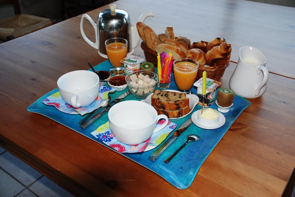 Les Jardins Du Mas Evesque Bed and Breakfast Rousson  Camera foto