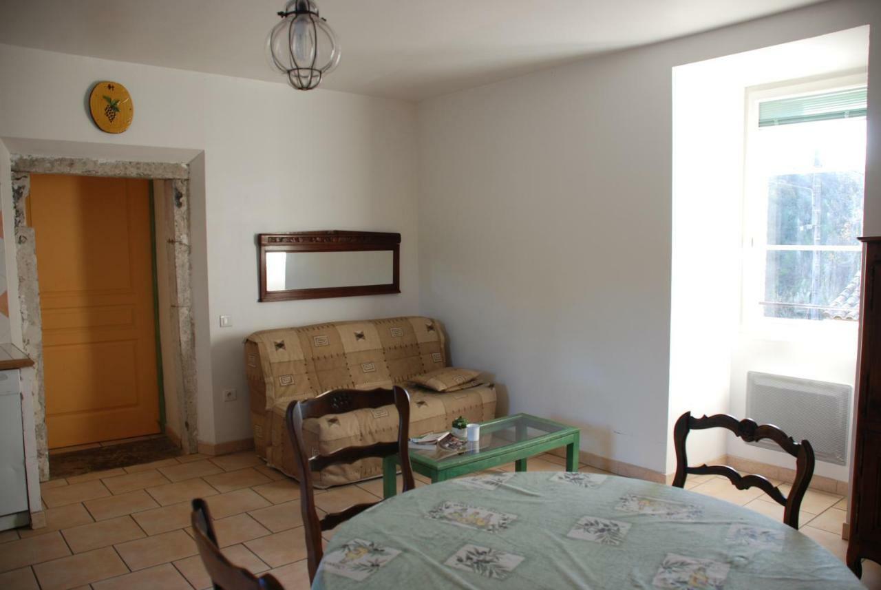 Les Jardins Du Mas Evesque Bed and Breakfast Rousson  Esterno foto